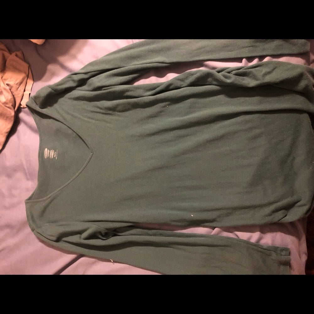V neck long sleeve